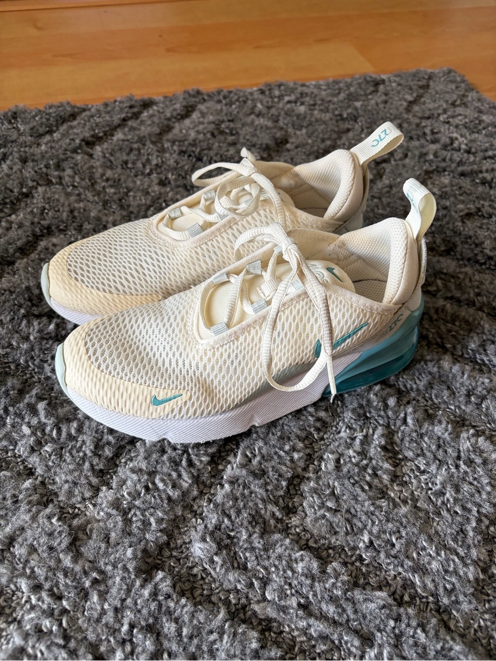 Nike Kids Cream Mesh Sneakers with Teal Accents